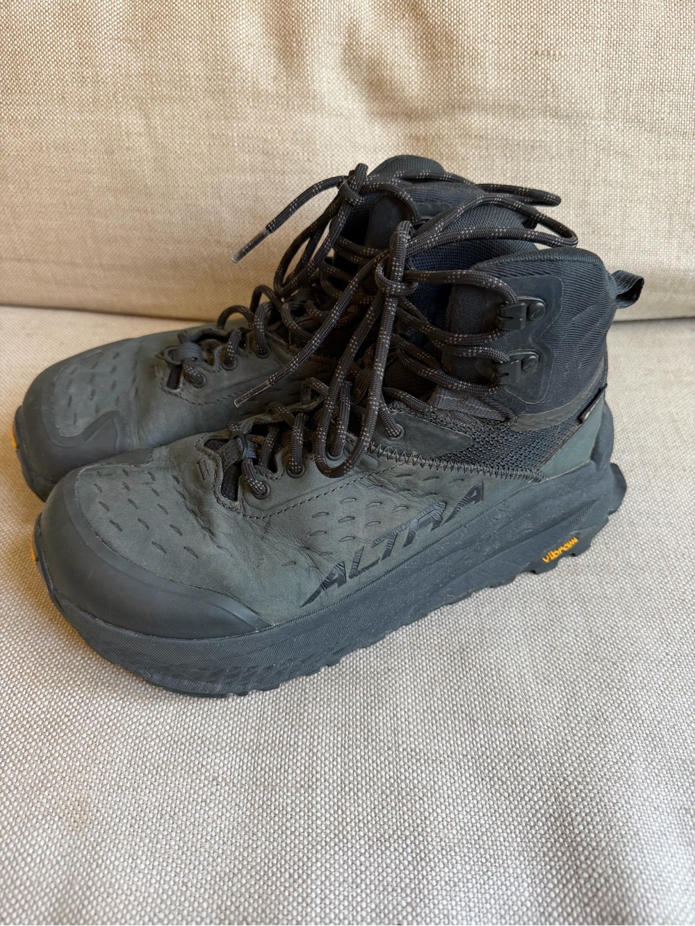 Altra Women's  Olympus 6 Black High-Top Trail Booties